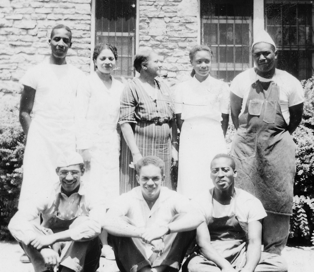 Franklin Shands with fellow black janitors, cooks, and staff in the 1940s.